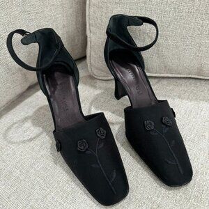 NWIB Kenneth Cole Eiffel Tower Ankle Strap Pump Size 5